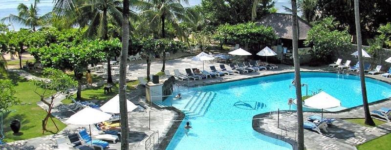 白努亚港 Club Bali Mirage酒店 外观 照片