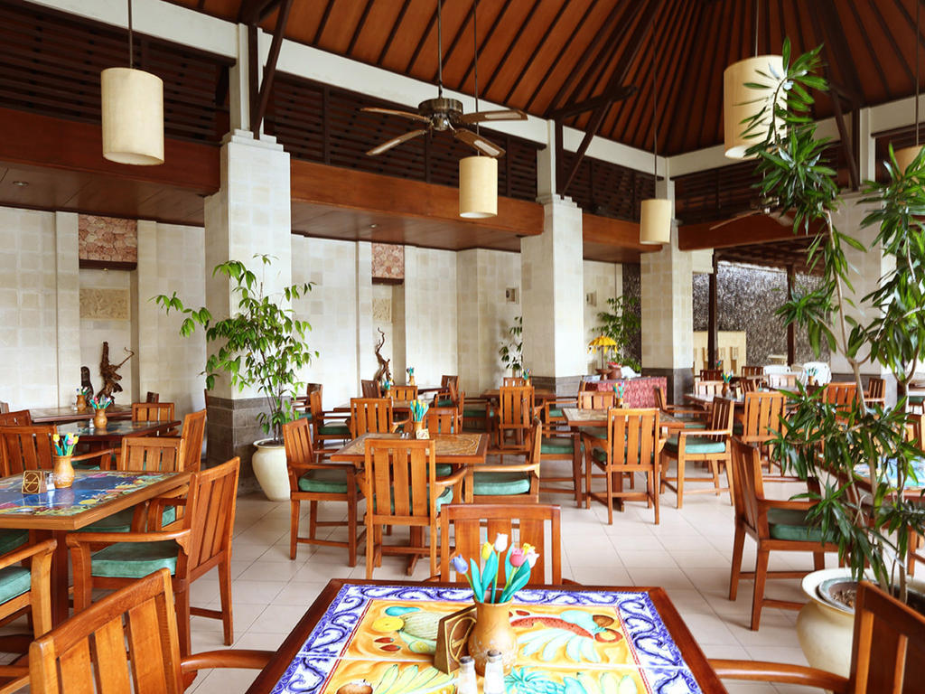 白努亚港 Club Bali Mirage酒店 外观 照片
