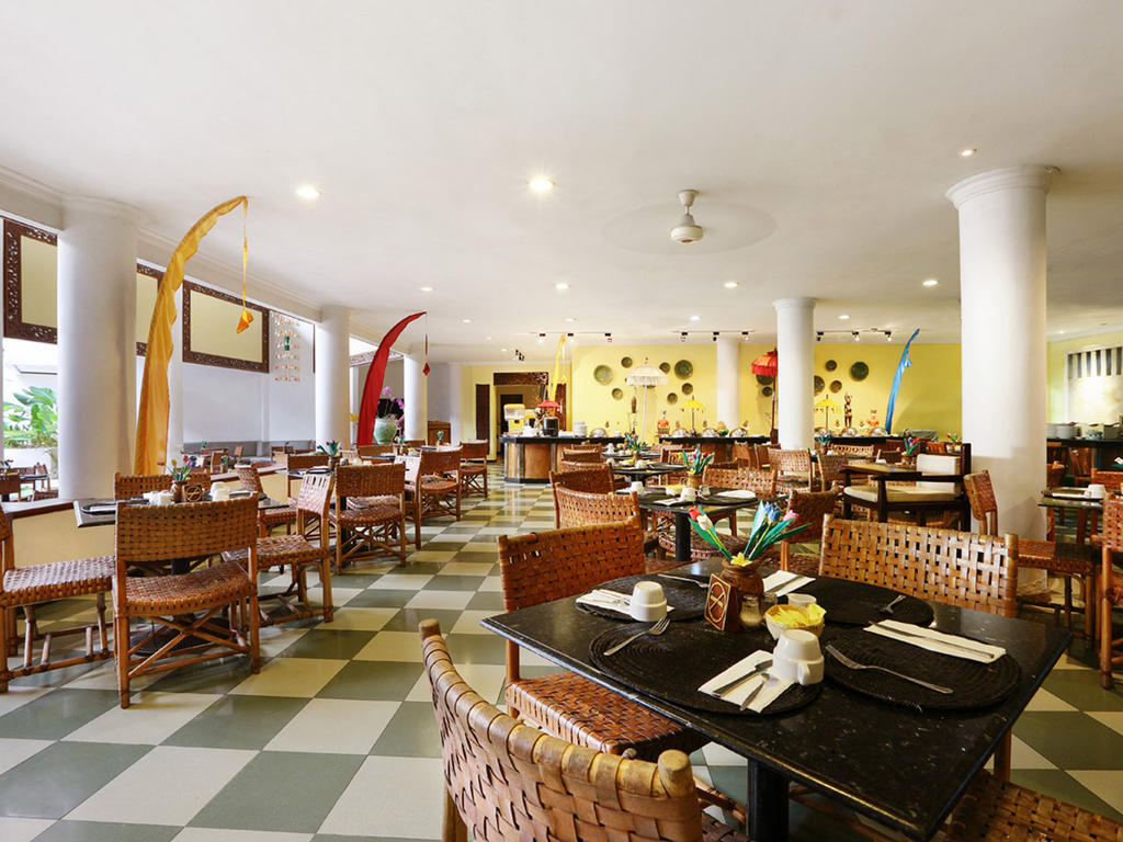 白努亚港 Club Bali Mirage酒店 外观 照片