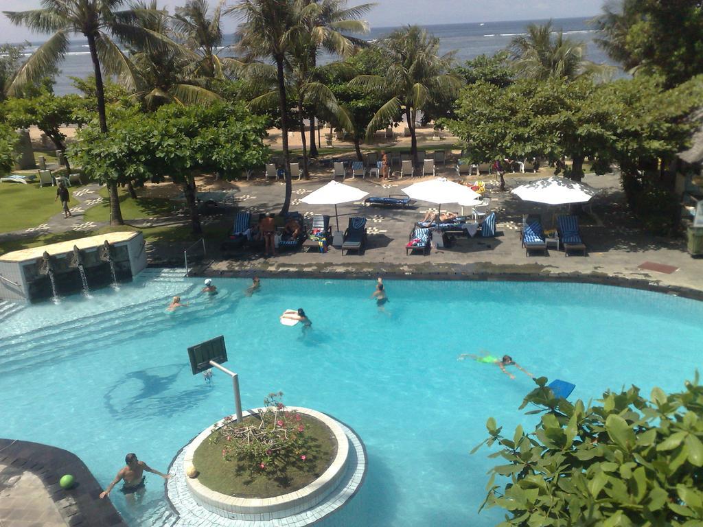 白努亚港 Club Bali Mirage酒店 外观 照片