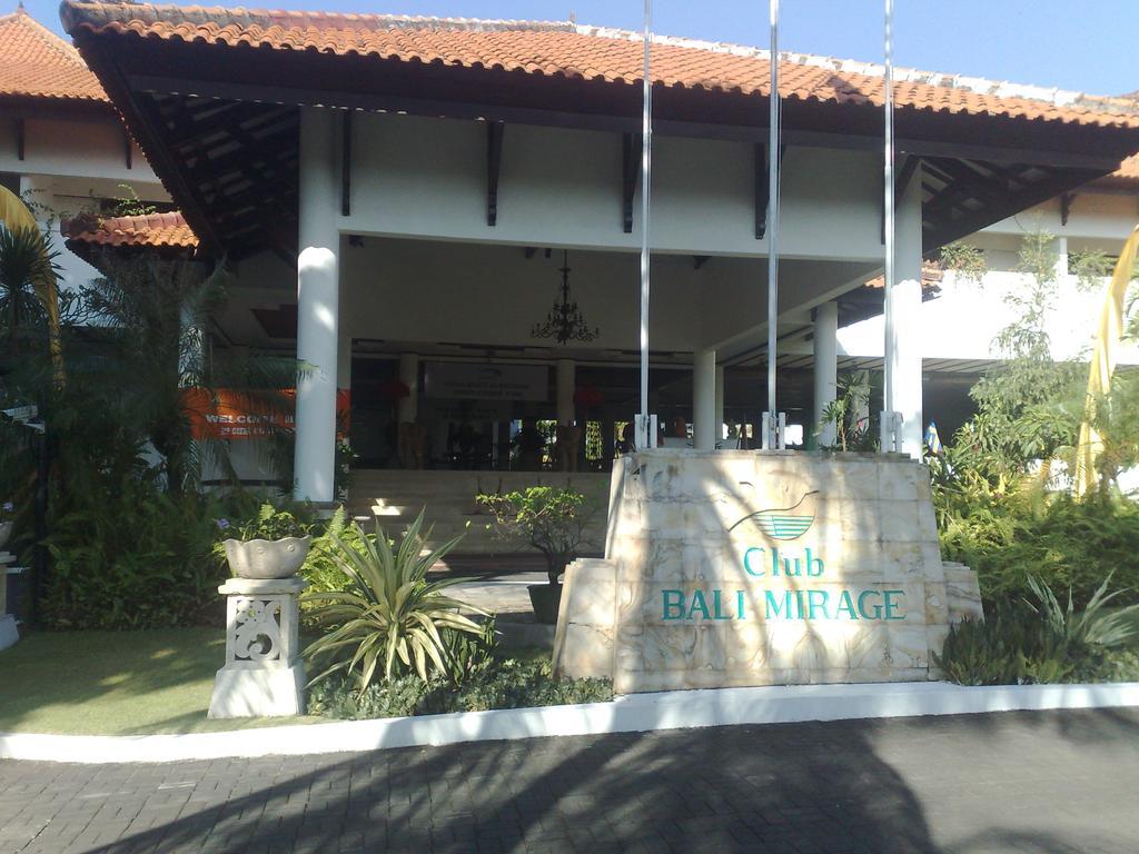 白努亚港 Club Bali Mirage酒店 外观 照片